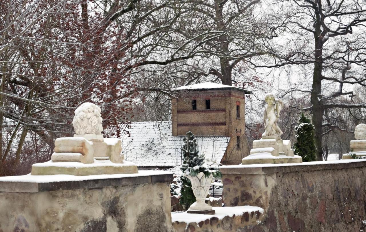 Event- Kultur & B&B Kunst Schloss Neuenhagen Uebernachten Im Denkmal Bad Freienwalde Luaran gambar